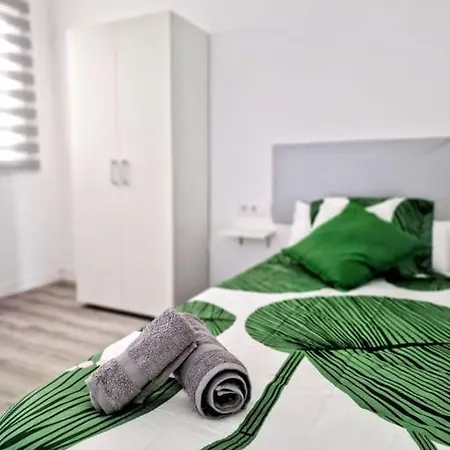 Atico Moderno Cerca De La Playa Apartman *